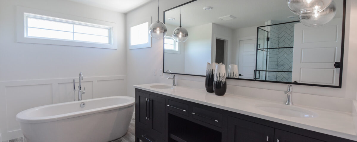 custom bathroom cabinets